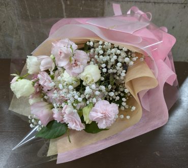 優しいブーケ｜「花かざり」　（大阪府大阪市城東区の花キューピット加盟店 花屋）のブログ